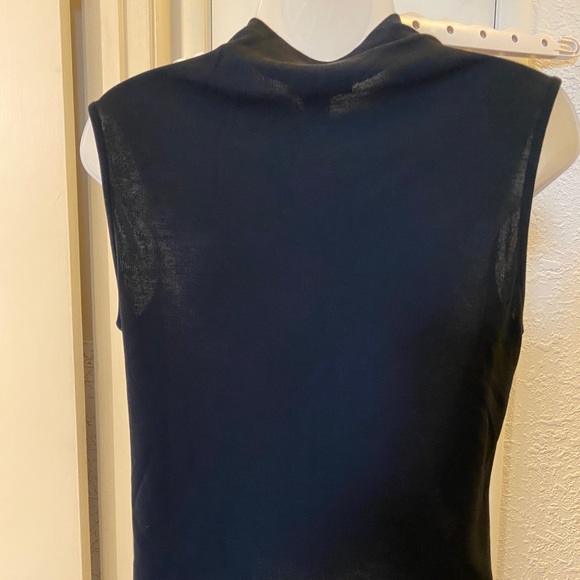 Anne Klein Black sleeveless top - Picture 3 of 6